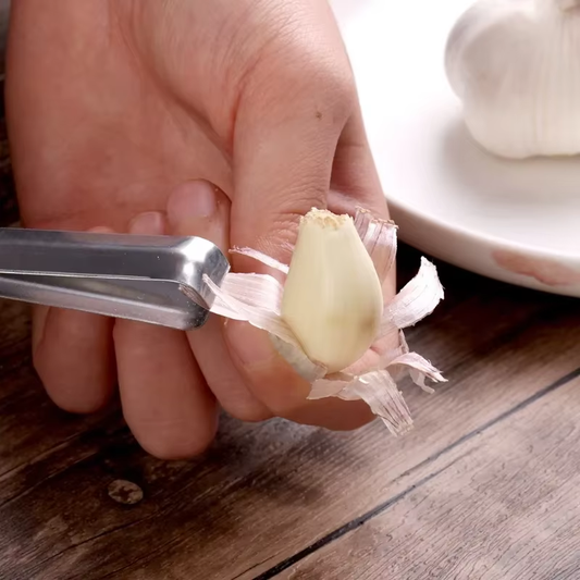 Stainless Steel Garlic Peeler Tool – Quick & Easy Garlic Skin Remover for Kitchen