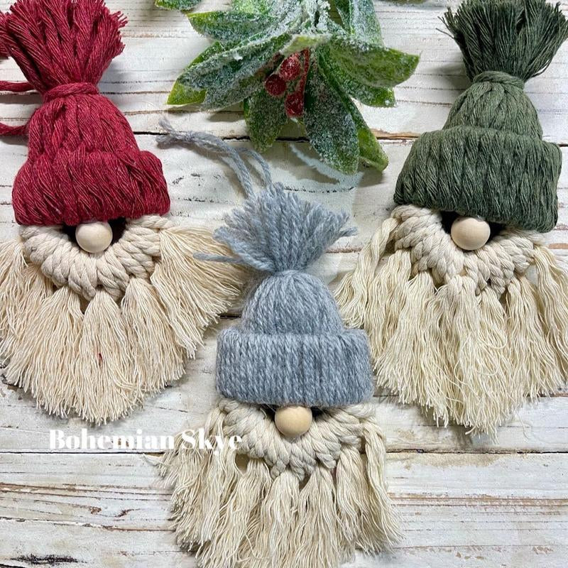 Charming Gnome Macrame Boho Wall Hanging - Ideal for Christmas Gifts and Festive Decor
