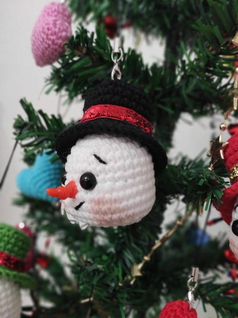 Crochet Snowman Bauble, Christmas Crochet, Snowman Christmas Tree Ornament, Crochet Snowman Keychain, Christmas Day Gift (Handmade Goods Will Be Made by Hand so the Production Time Will Be a Little Longer)
