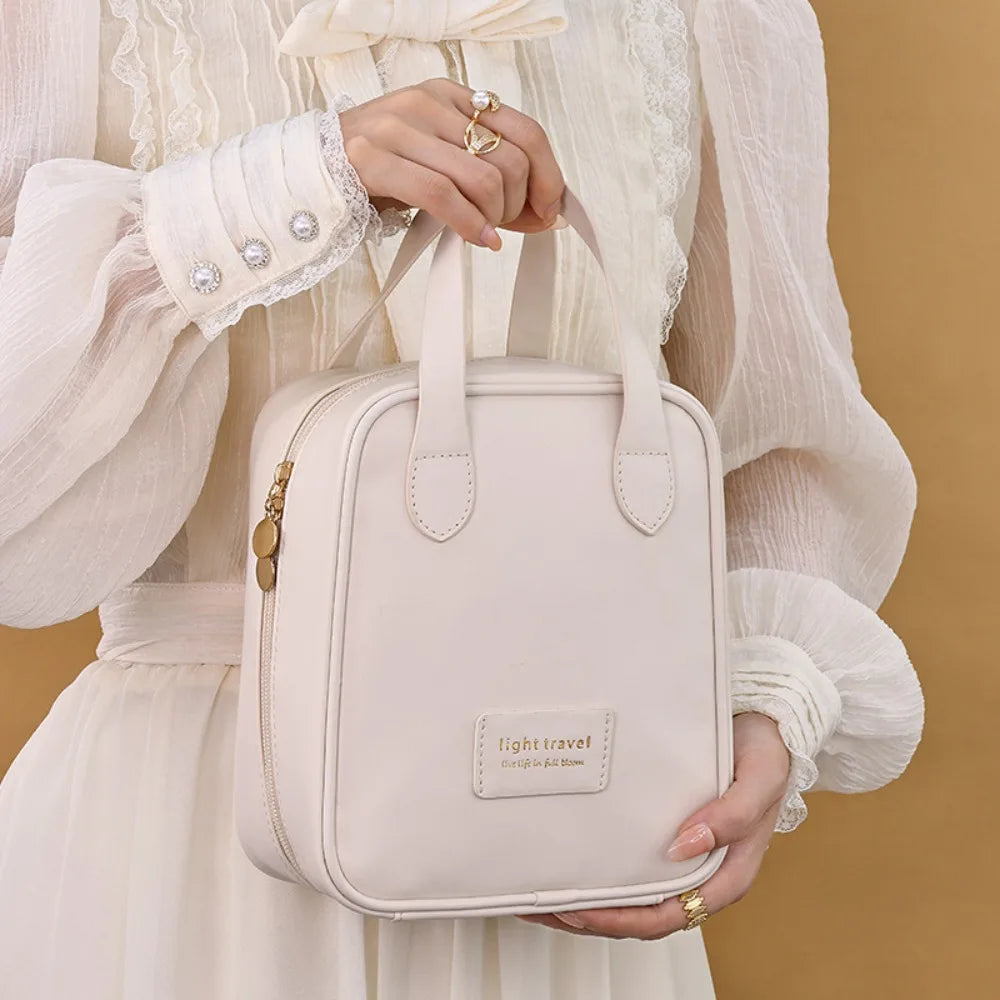 New Large Capacity Travel Cosmetic Bag Portable Leather Toiletry Bag with Handle Organizer Multifunctional Waterproof Makeup Bag