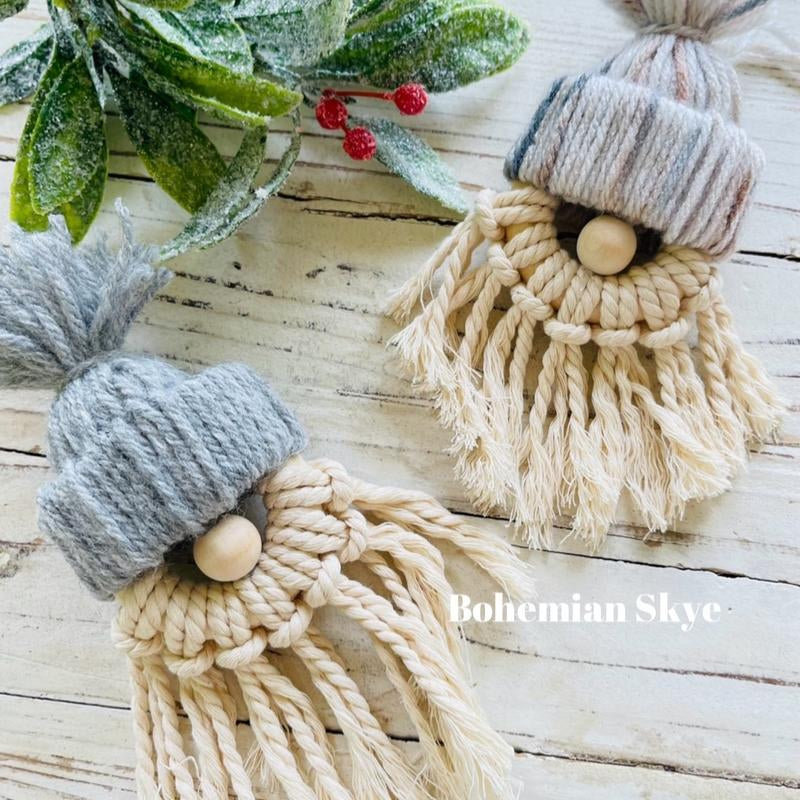 Charming Gnome Macrame Boho Wall Hanging - Ideal for Christmas Gifts and Festive Decor